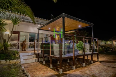 Moradia T4 para Venda em Lagos (São Sebastião e Santa Maria)
