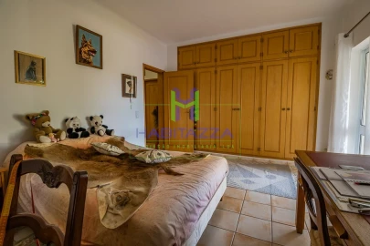 Moradia T4 para Venda em Lagos (São Sebastião e Santa Maria)
