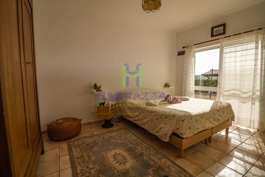 Moradia T4 para Venda em Lagos (São Sebastião e Santa Maria) Foto 46