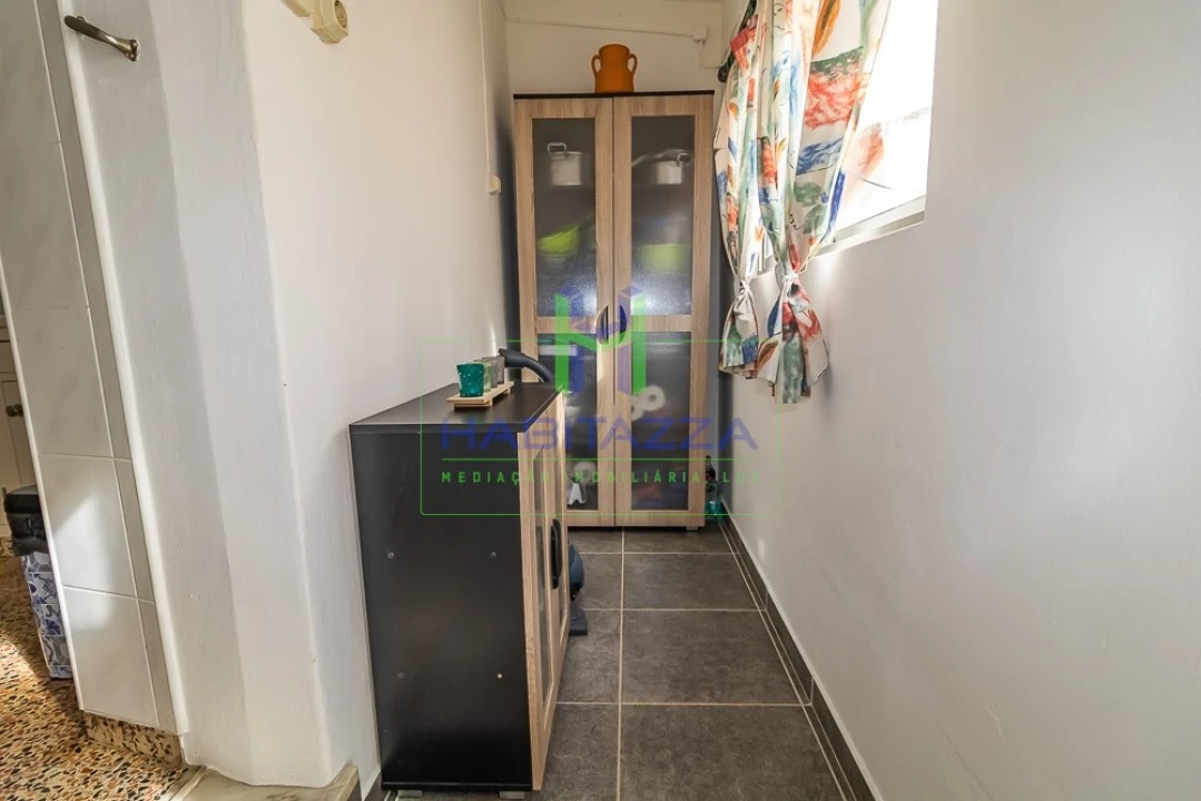 Moradia T4 para Venda em Luz Foto 18
