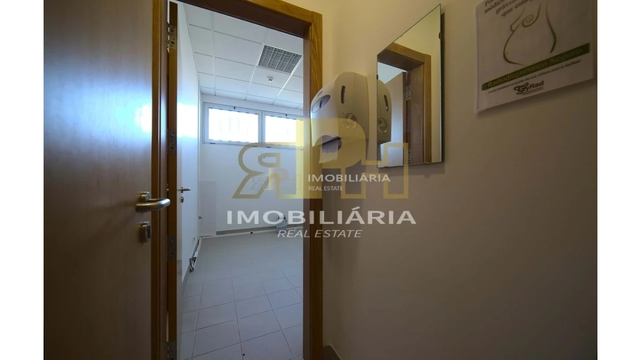 Prédio para Venda em Marvila, Ribeira Santarém, São Salvador, São Nicolau Foto 40