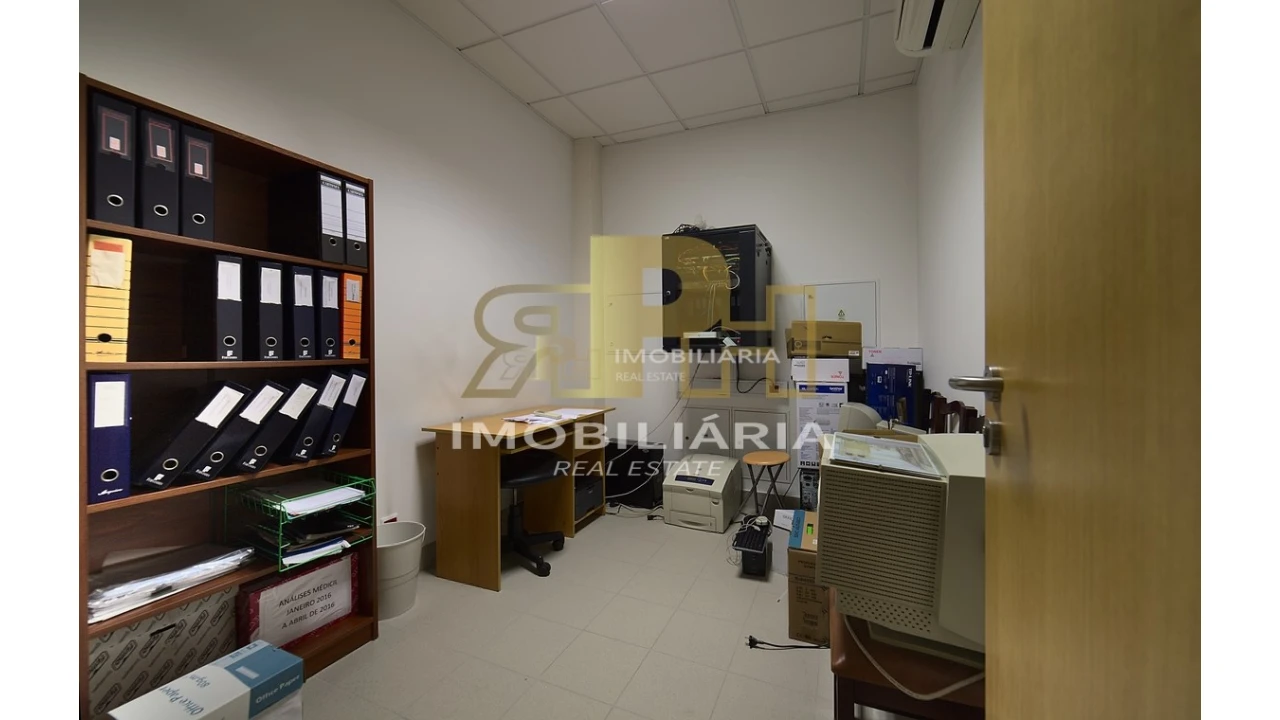 Prédio para Venda em Marvila, Ribeira Santarém, São Salvador, São Nicolau Foto 36