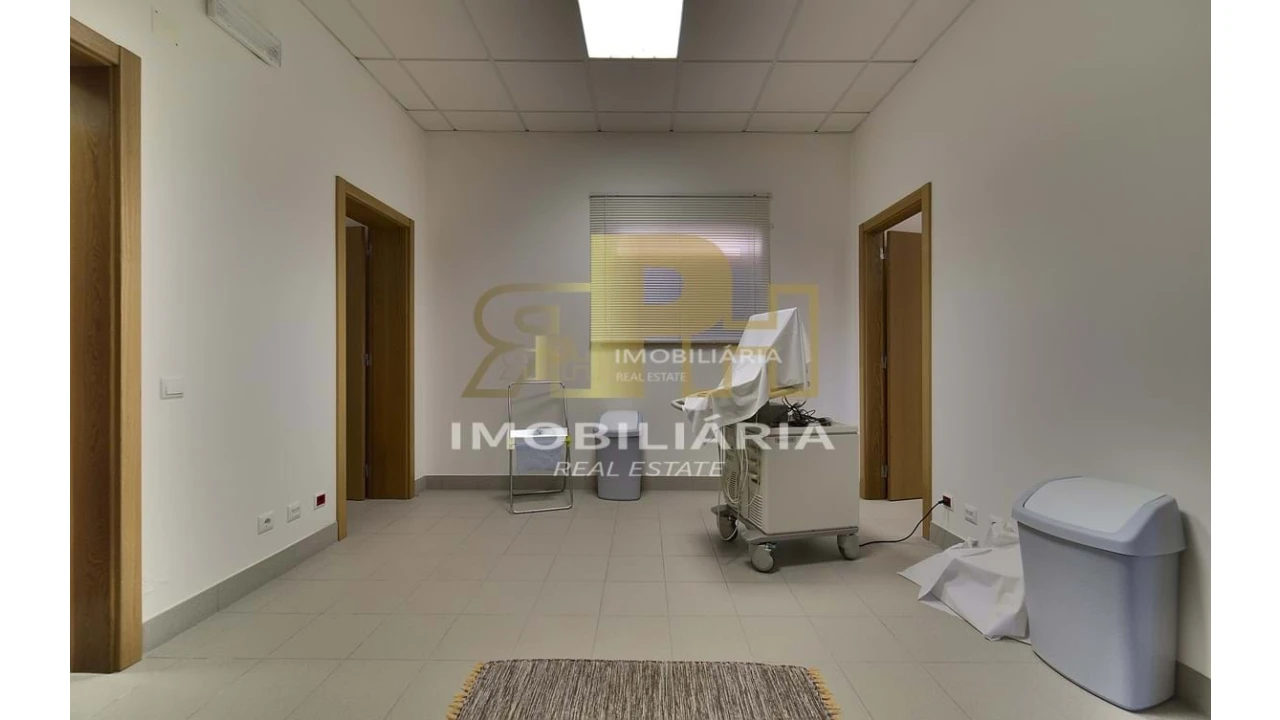 Prédio para Venda em Marvila, Ribeira Santarém, São Salvador, São Nicolau Foto 49