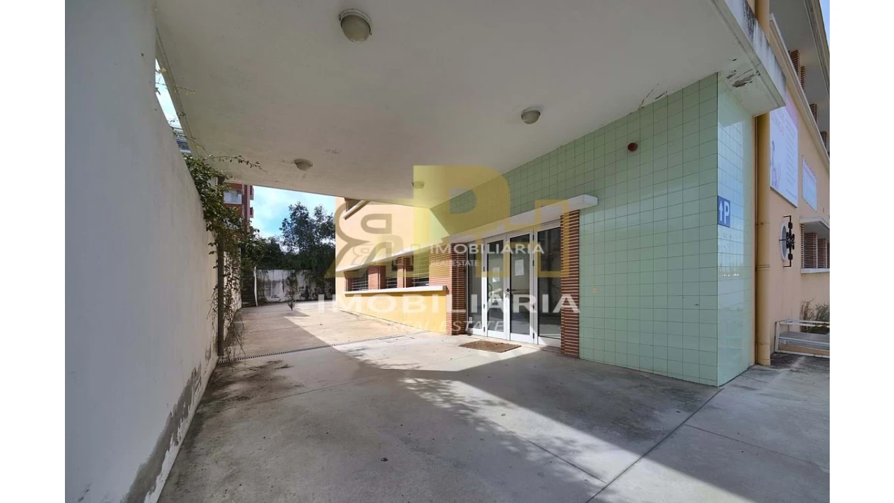 Prédio para Venda em Marvila, Ribeira Santarém, São Salvador, São Nicolau Foto 7