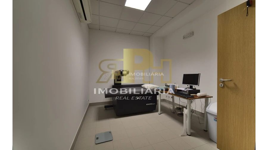 Prédio para Venda em Marvila, Ribeira Santarém, São Salvador, São Nicolau Foto 52