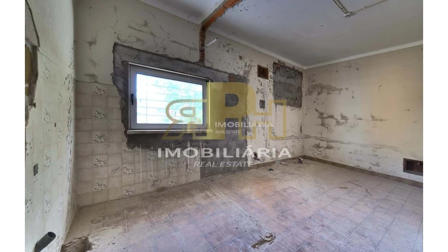 Prédio para Venda em Marvila, Ribeira Santarém, São Salvador, São Nicolau Foto 61