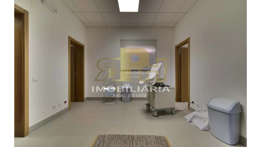 Prédio para Venda em Marvila, Ribeira Santarém, São Salvador, São Nicolau Foto 49