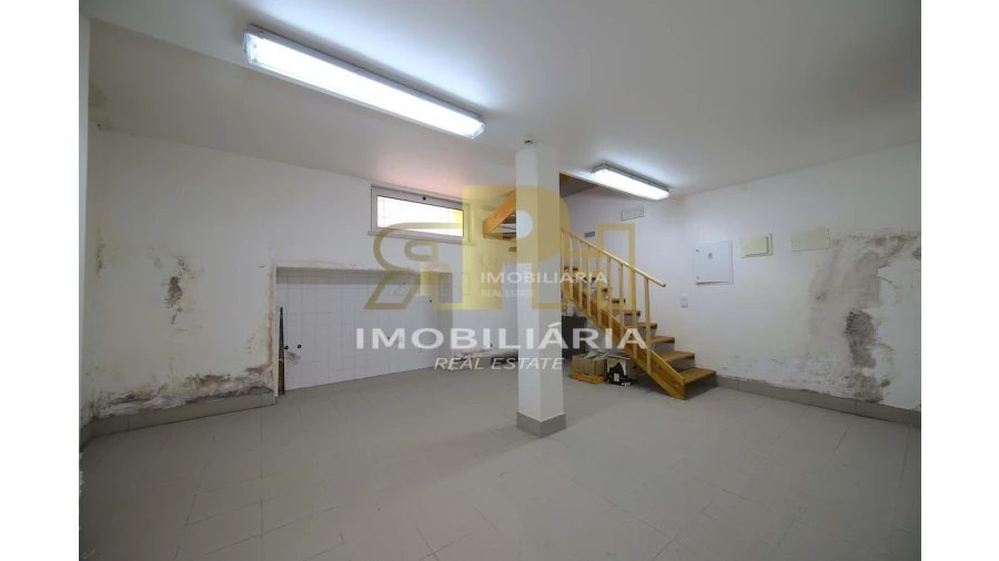 Prédio para Venda em Marvila, Ribeira Santarém, São Salvador, São Nicolau Foto 20