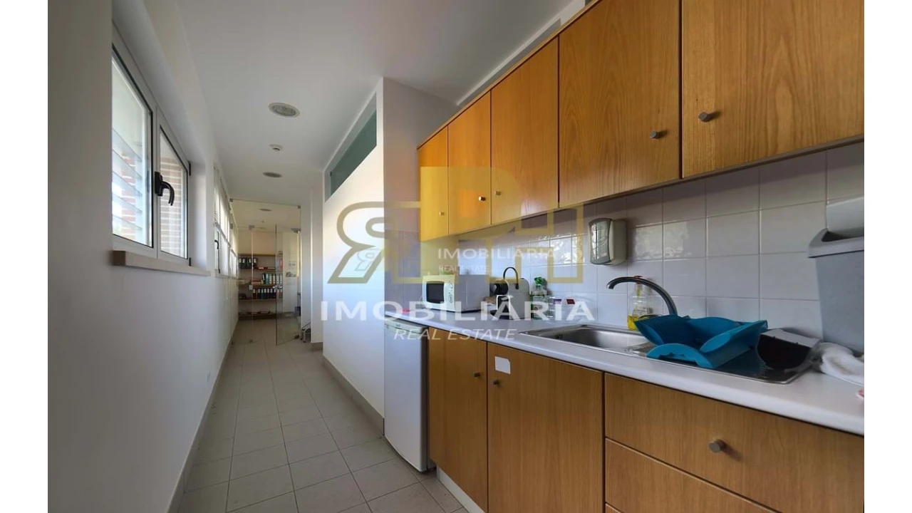 Prédio para Venda em Marvila, Ribeira Santarém, São Salvador, São Nicolau Foto 21