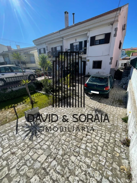 Apartamento T3 para Venda em Alcochete