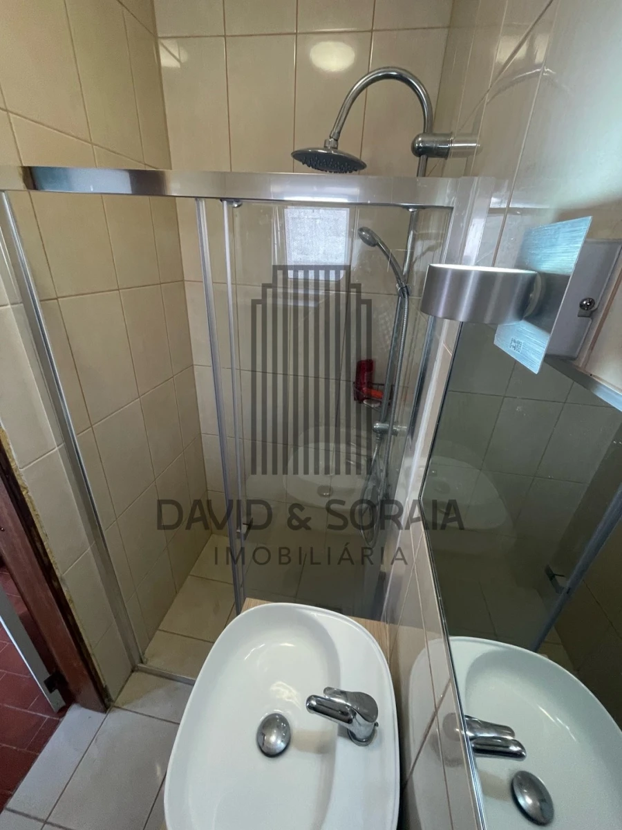 Apartamento T3 para Venda em Alcochete Foto 10