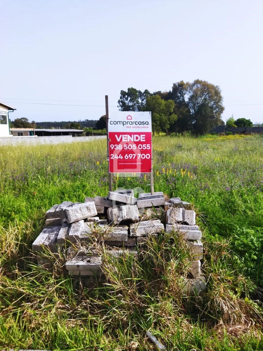 Terreno para Venda em Monte Real e Carvide