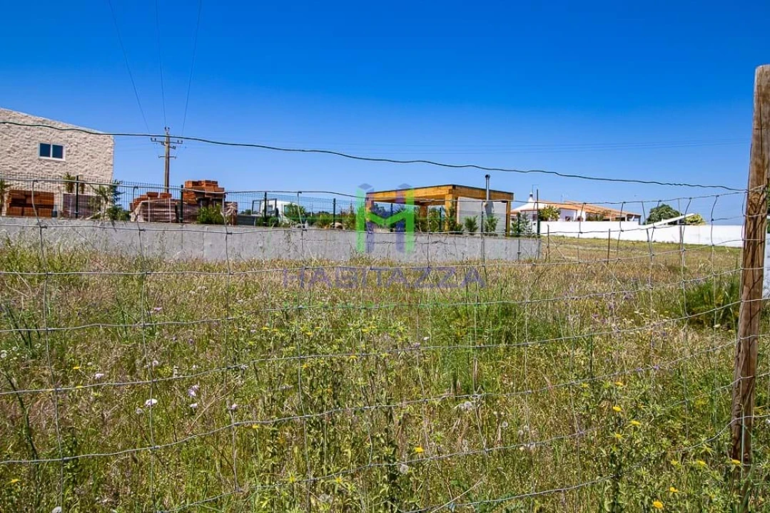 Terreno para Venda em Odiaxere Foto 3