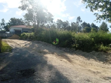 Terreno para Venda em Vila Verde e Barbudo