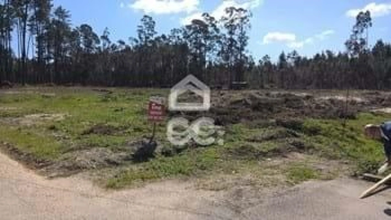 Terreno para Venda em Marinha Grande Foto 1