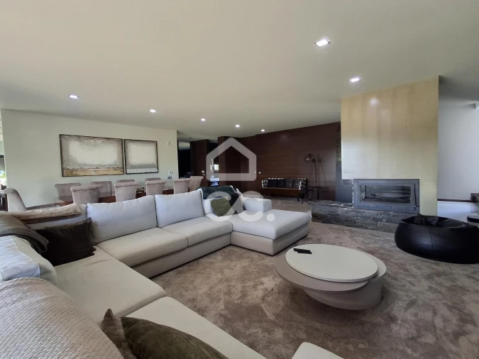 Moradia T4 para Venda em Aveleda Foto 22