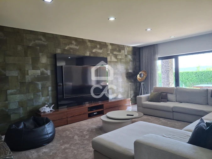 Moradia T4 para Venda em Aveleda Foto 15