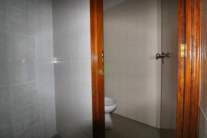 Negócio para Venda em Nogueira, Fraião e Lamaçães