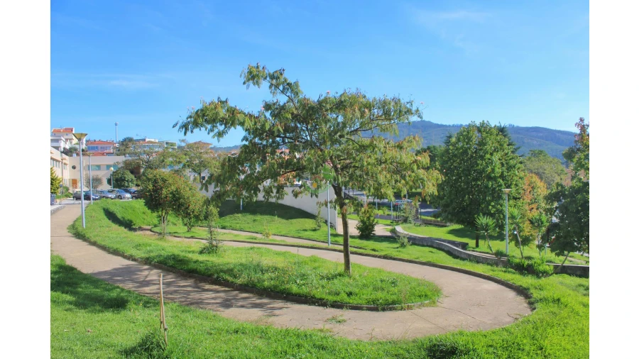 Negócio para Venda em Nogueira, Fraião e Lamaçães Foto 15