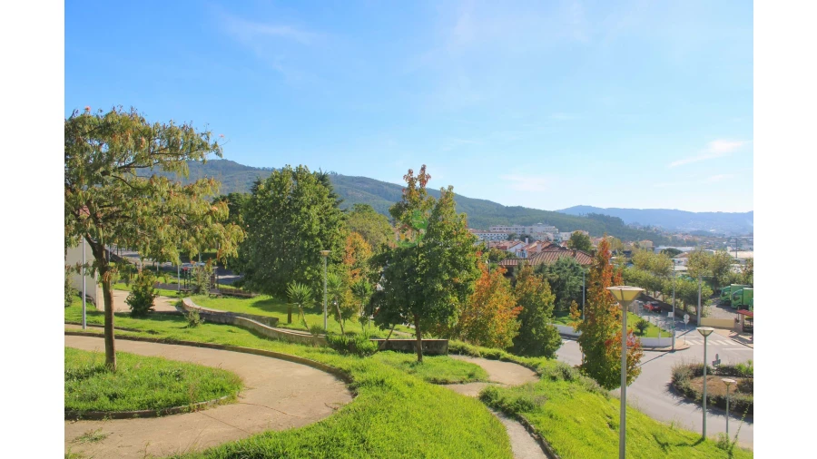 Negócio para Venda em Nogueira, Fraião e Lamaçães Foto 16