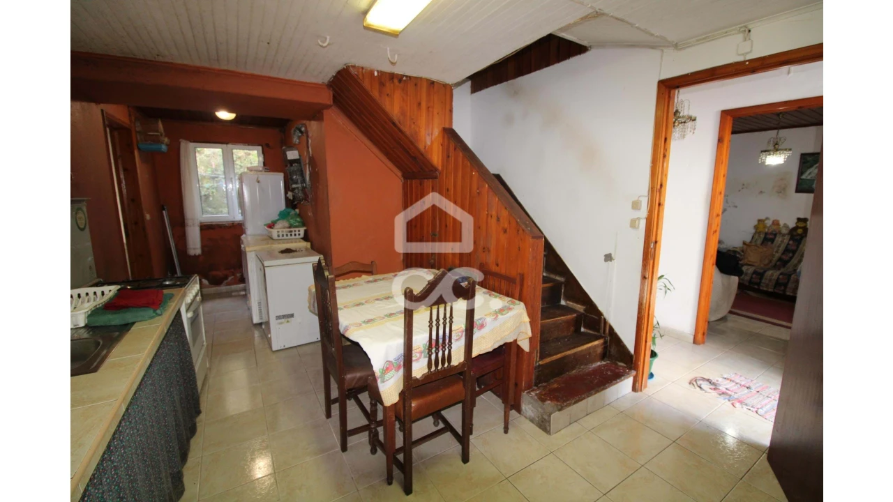 Moradia T2 para Venda em Nordeste Foto 6