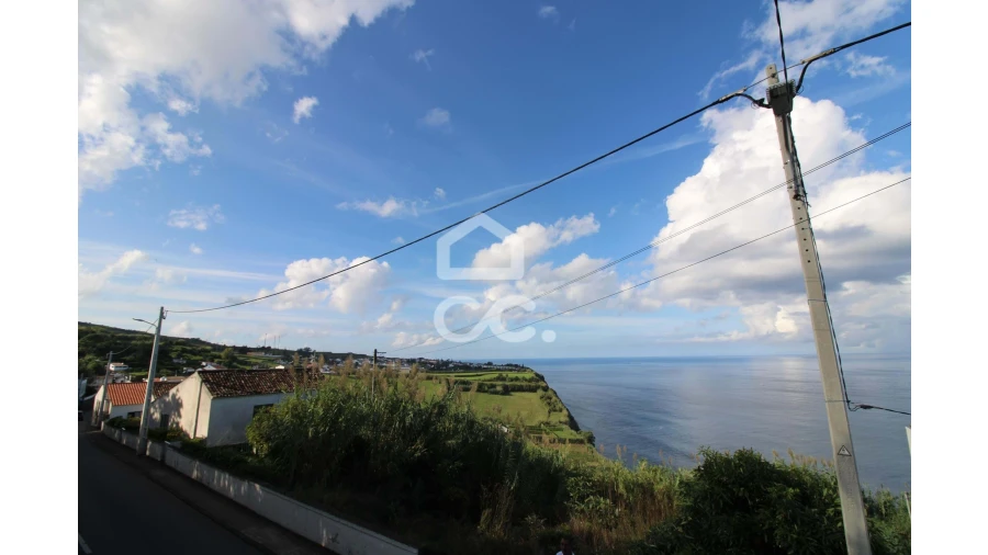 Moradia T2 para Venda em Nordeste