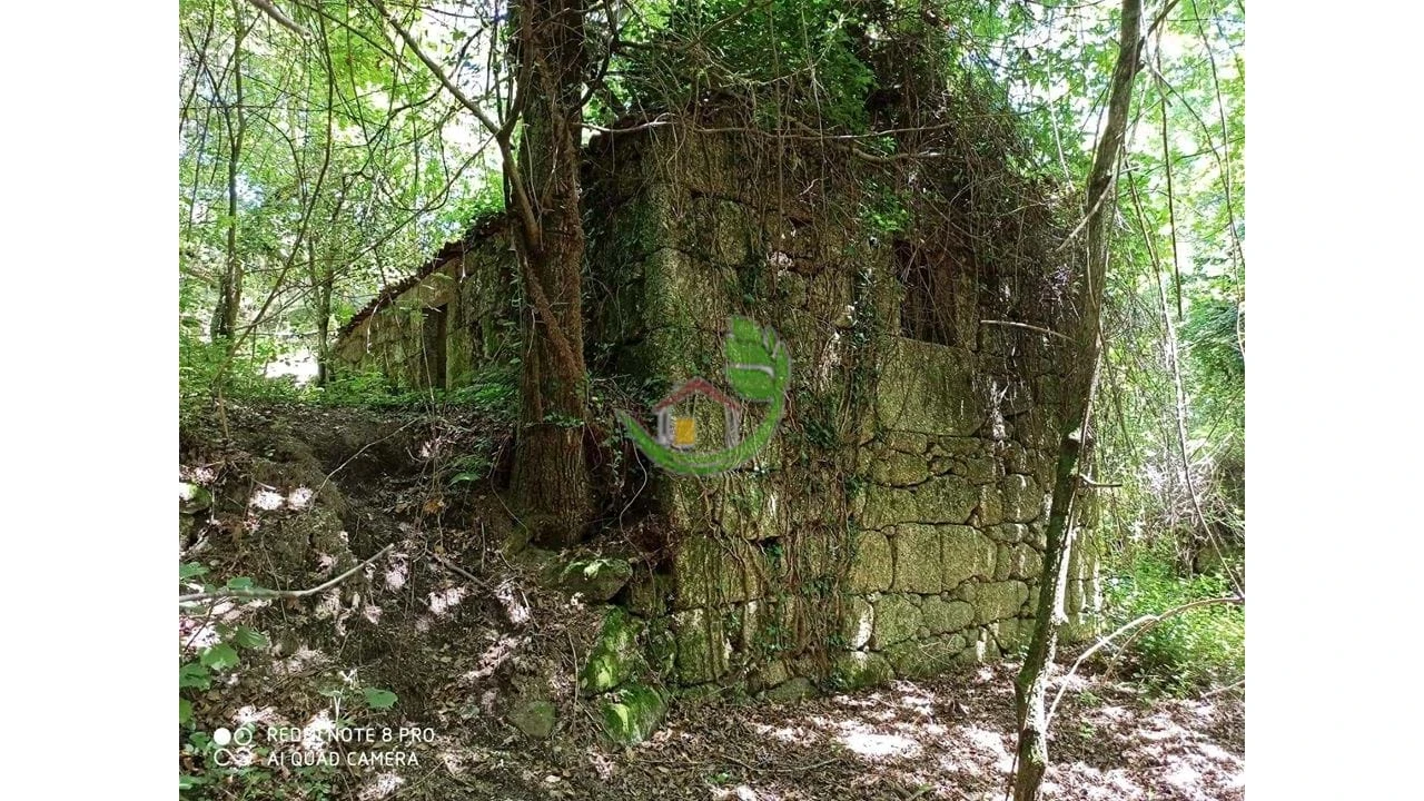 Terreno para Venda em Gondoriz Foto 1