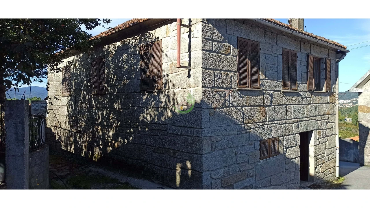 Moradia T3 para Venda em Paderne Foto 1