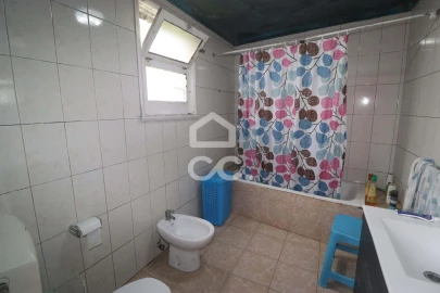 Moradia T3 para Venda em Ribeira Seca