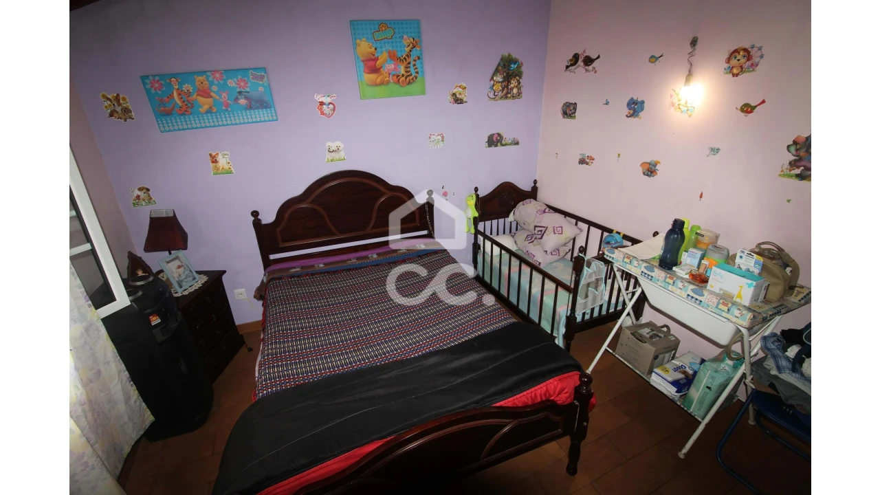 Moradia T5 para Venda em Ribeira das Tainhas Foto 17