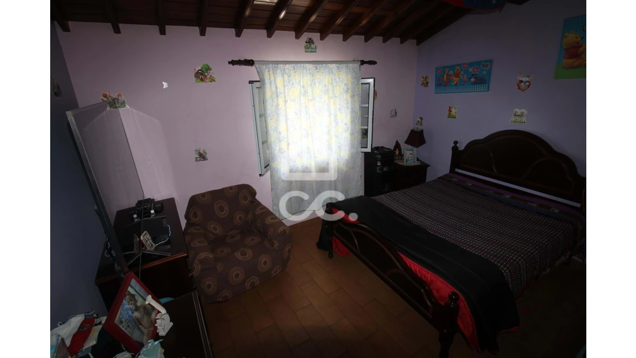 Moradia T5 para Venda em Ribeira das Tainhas Foto 16