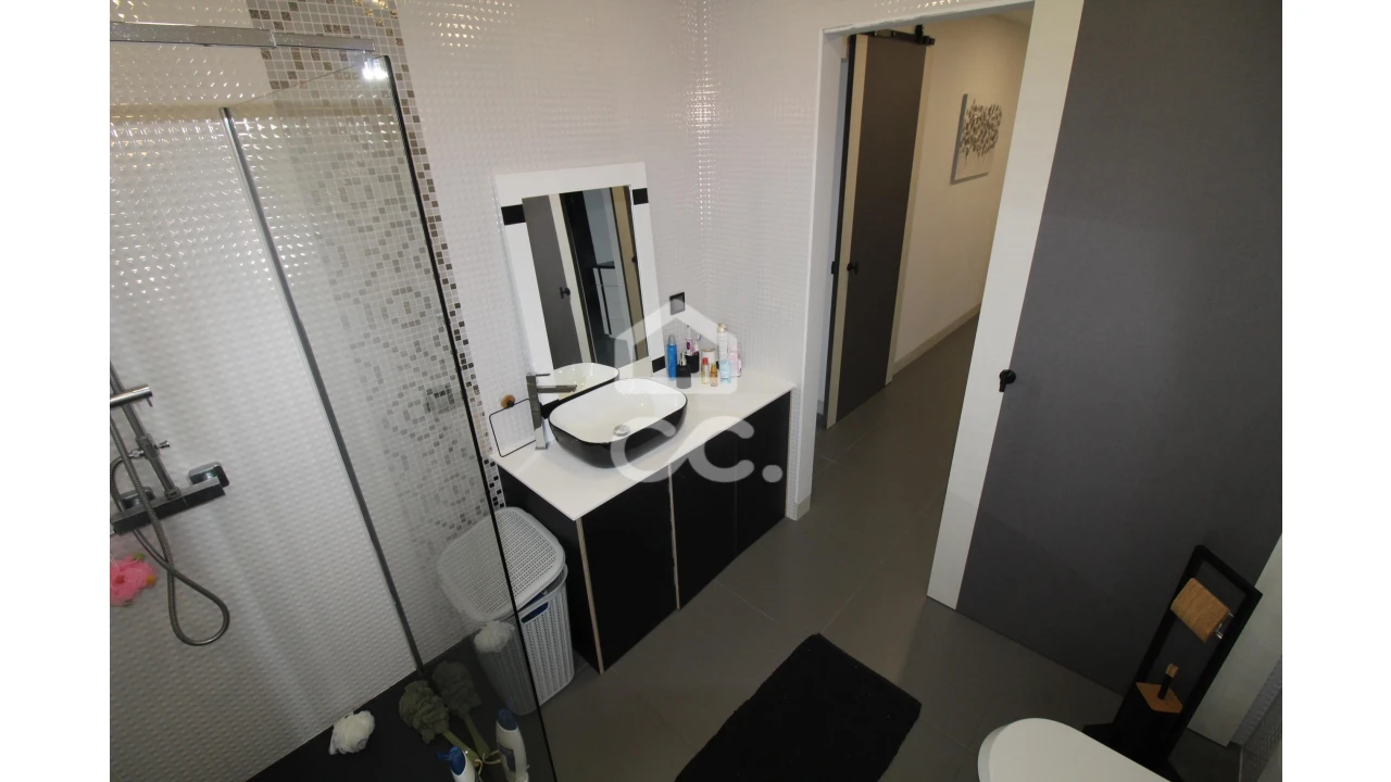 Moradia T3 para Venda em Remedios Foto 12