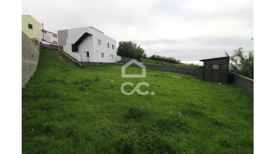 Moradia T3 para Venda em Remedios Foto 20