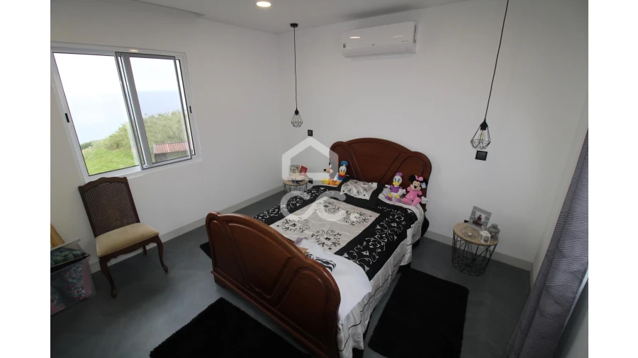 Moradia T3 para Venda em Remedios Foto 11