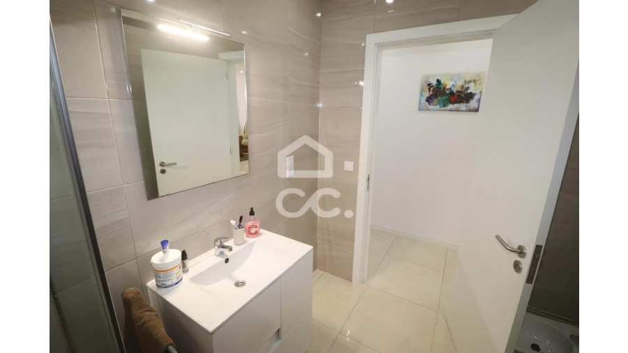 Moradia T3 para Venda em Lagoa (Nossa Senhora do Rosario) Foto 11