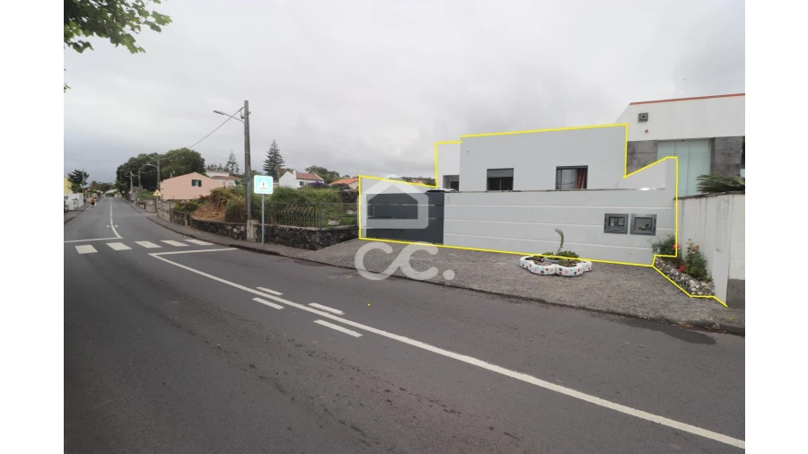 Moradia T3 para Venda em Lagoa (Nossa Senhora do Rosario) Foto 24