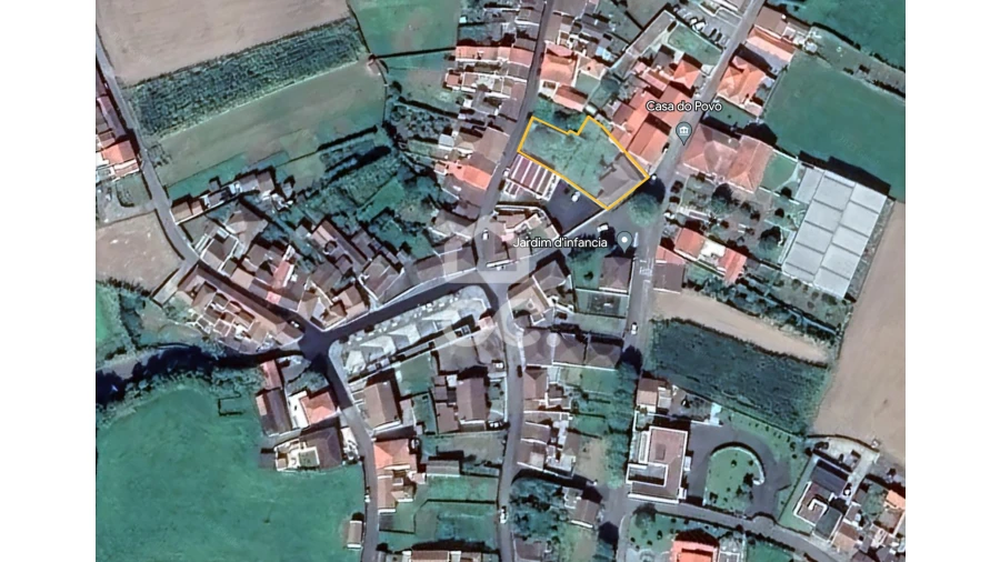 Moradia T3 para Venda em Achada Foto 15