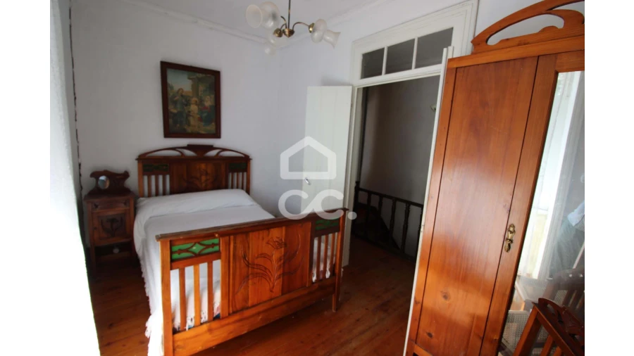 Moradia T3 para Venda em Achada Foto 4