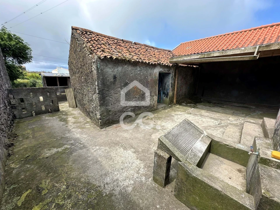 Moradia T1 para Venda em Lomba de São Pedro Foto 26