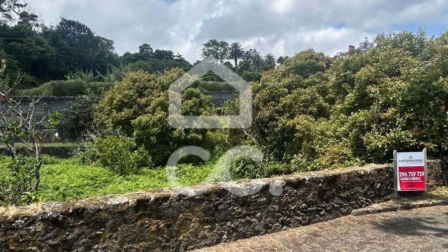 Terreno para Venda em Capelas
