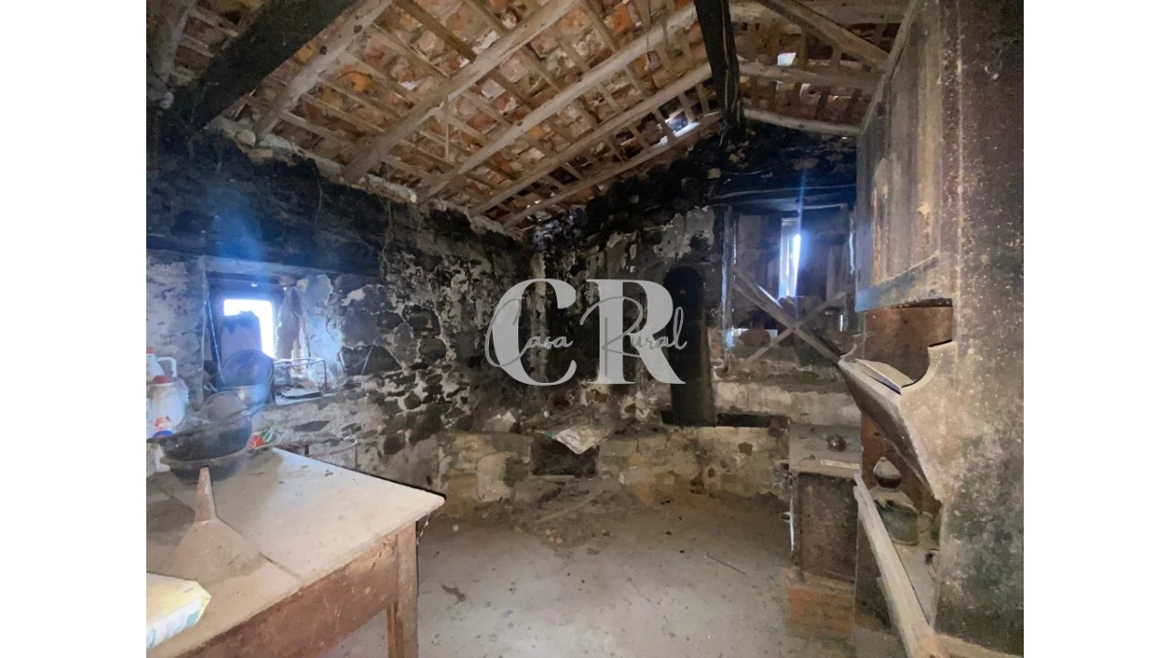 Moradia T3 para Venda em Campelo Foto 39