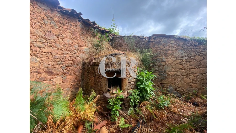 Moradia T3 para Venda em Campelo Foto 16