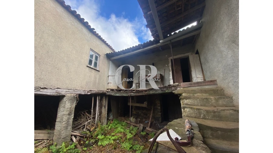 Moradia T3 para Venda em Campelo Foto 29