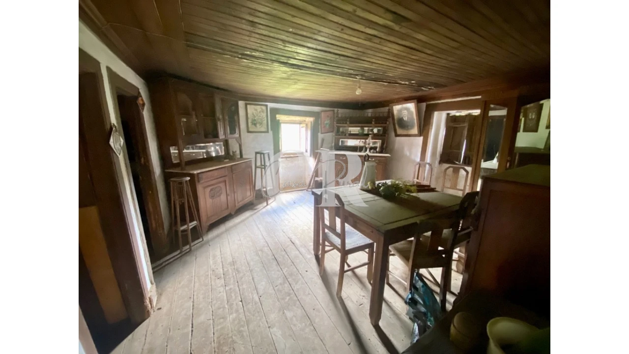 Moradia T3 para Venda em Campelo Foto 32