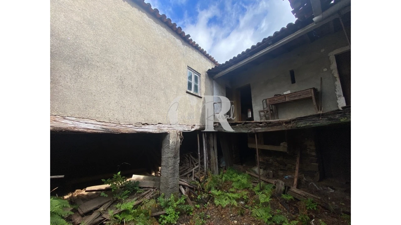 Moradia T3 para Venda em Campelo Foto 22