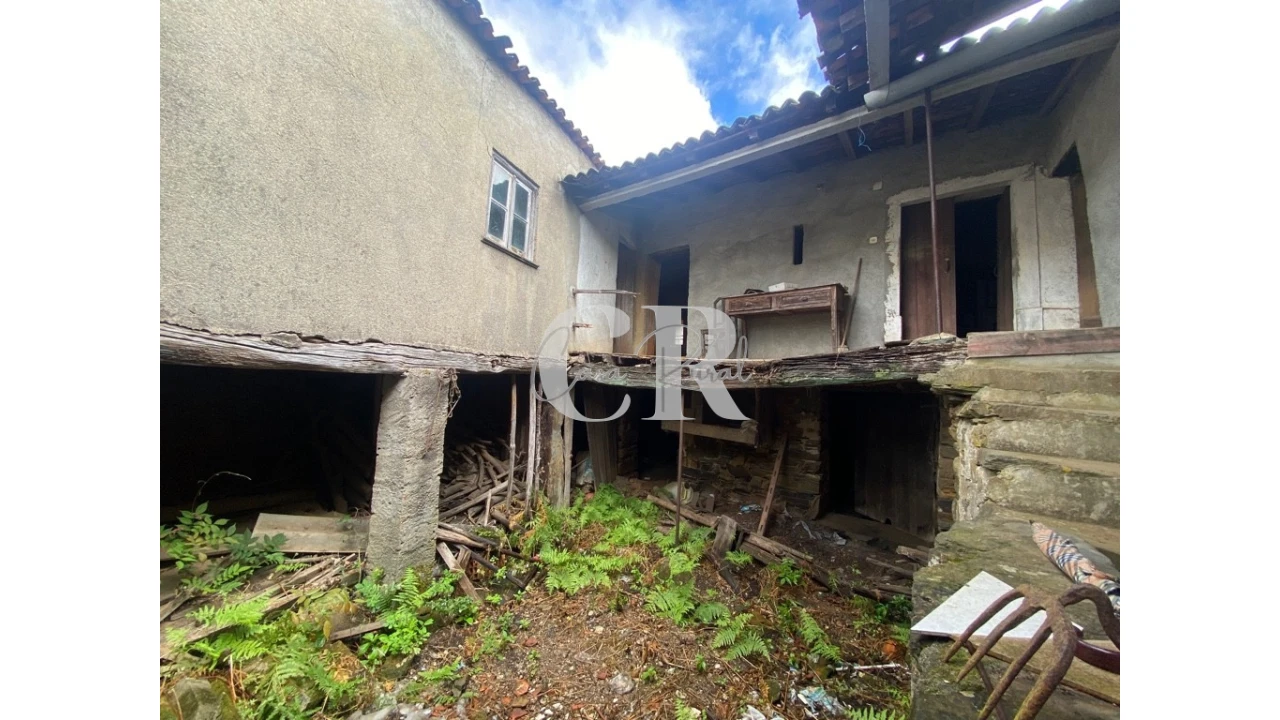 Moradia T3 para Venda em Campelo Foto 30