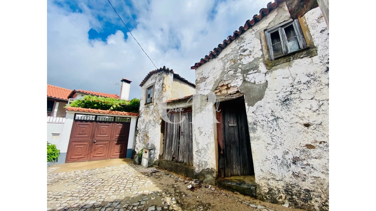 Moradia T3 para Venda em Campelo Foto 47