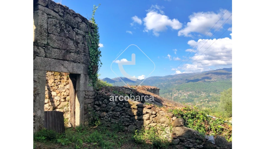 Moradia T1 para Venda em Eiras e Mei Foto 1