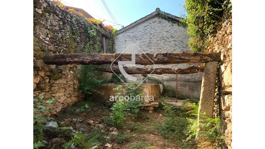 Moradia T1 para Venda em Eiras e Mei Foto 3