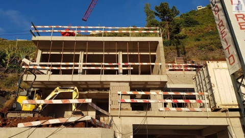 Moradia T3 para Venda em Arco da Calheta
